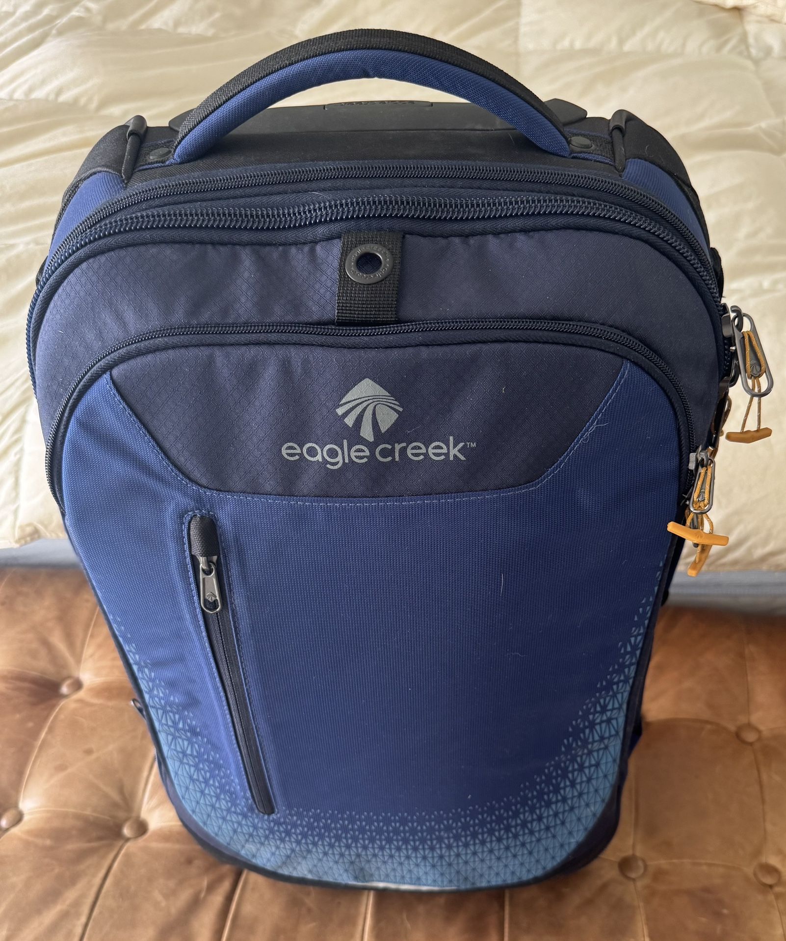 NEW Eagle Creek Expanse International Carry-on Luggage 2-Wheels