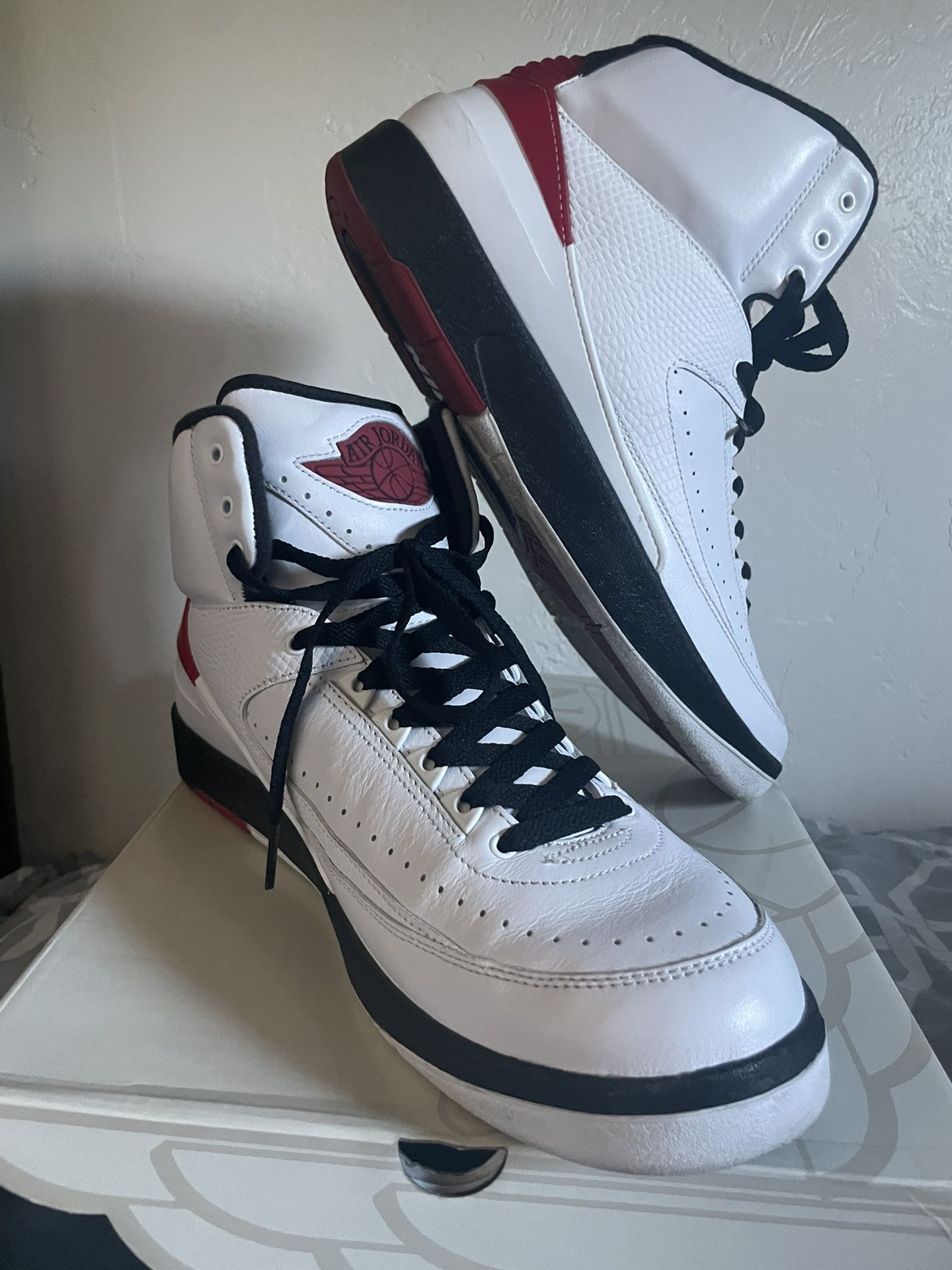 Jordan Chicago 2s