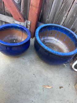 Assorted Pots