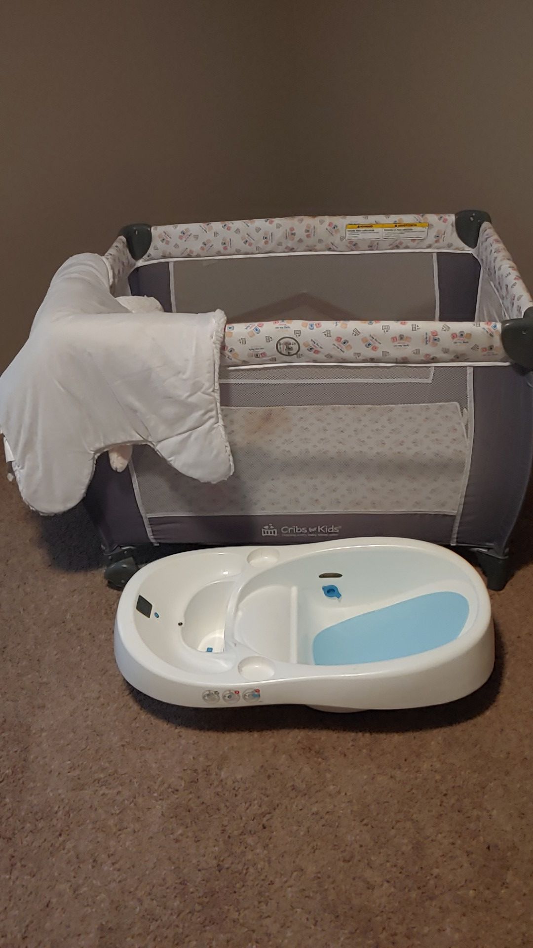 Crib and baby tub
