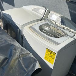 Washer + Dryer