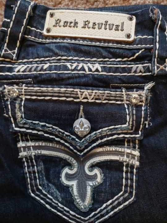 New Rock Revival Women Essie Jeans 27x32 Easy Straight