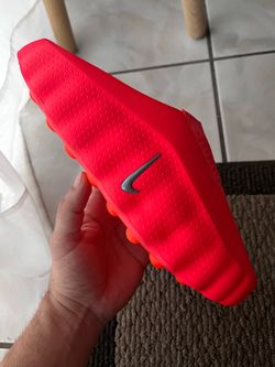 NIKE MIND 001 Slides