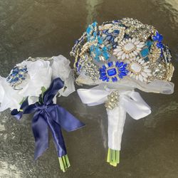 Brooch Bouquet For Bride And Bridesmaid 