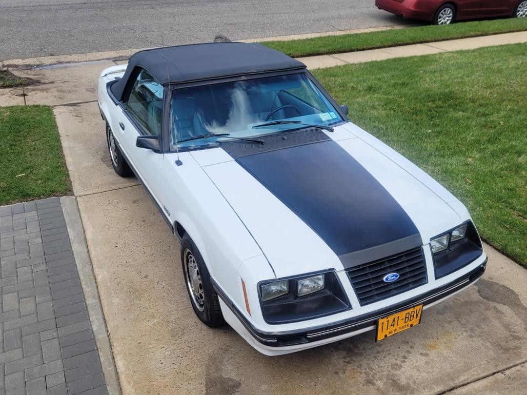 1984 Ford Mustang