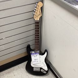 Fender squire mini guitar