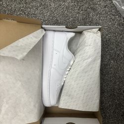 Nike Air Force 1 - Sizes 9- 11.5