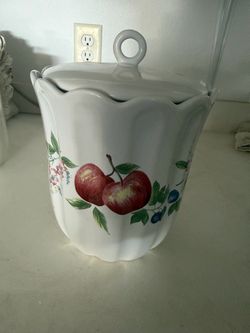 Kitchen Canister with Fruit Design