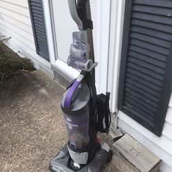 Lnew Very Nice High Powered Vacuum With The Accessories Only $50