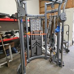 Matrix Functional Trainer Commercial Grade Gym Equipment Exercise Fitness Weight Machine