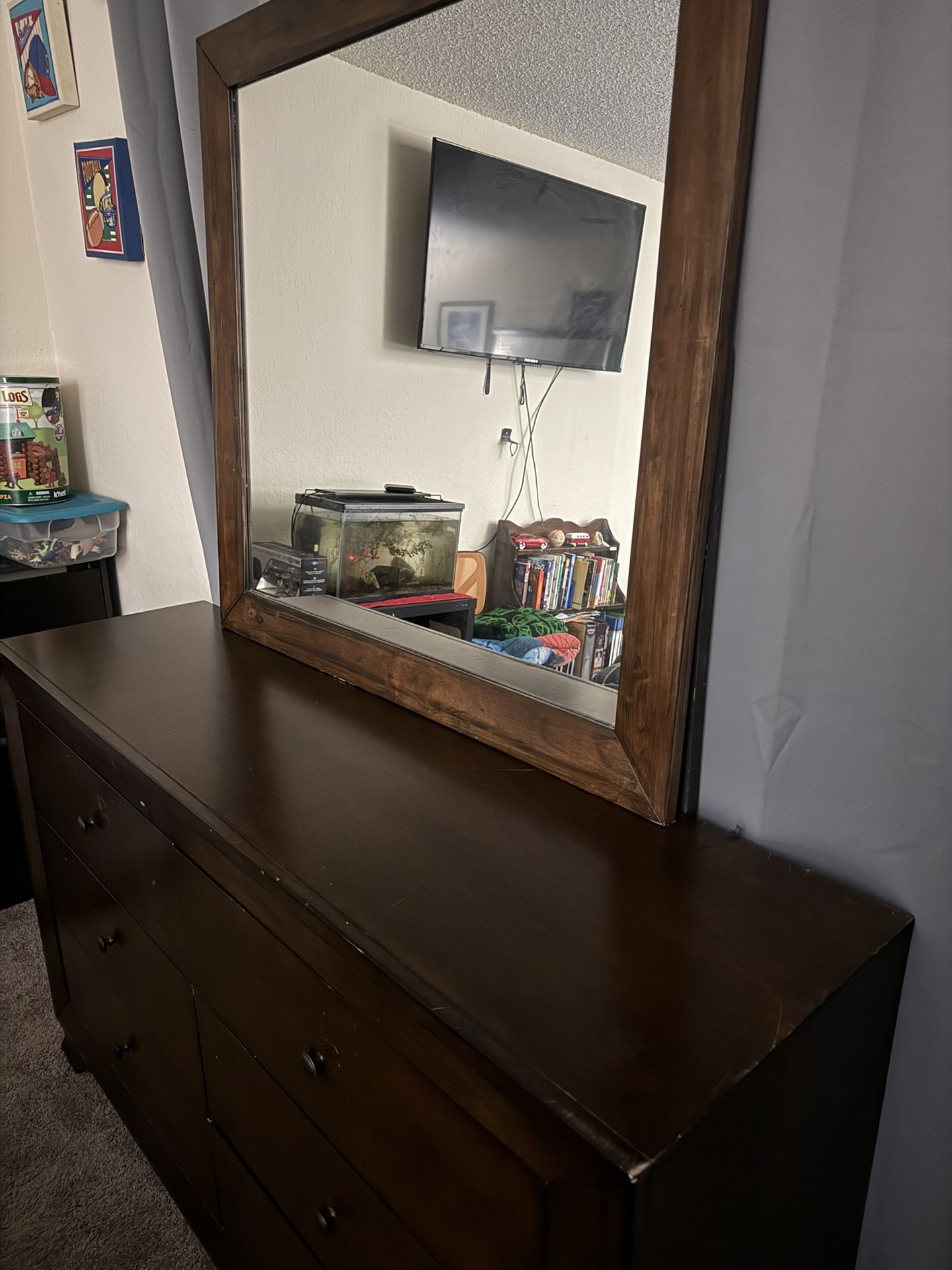 6 drawer dresser with mirror
