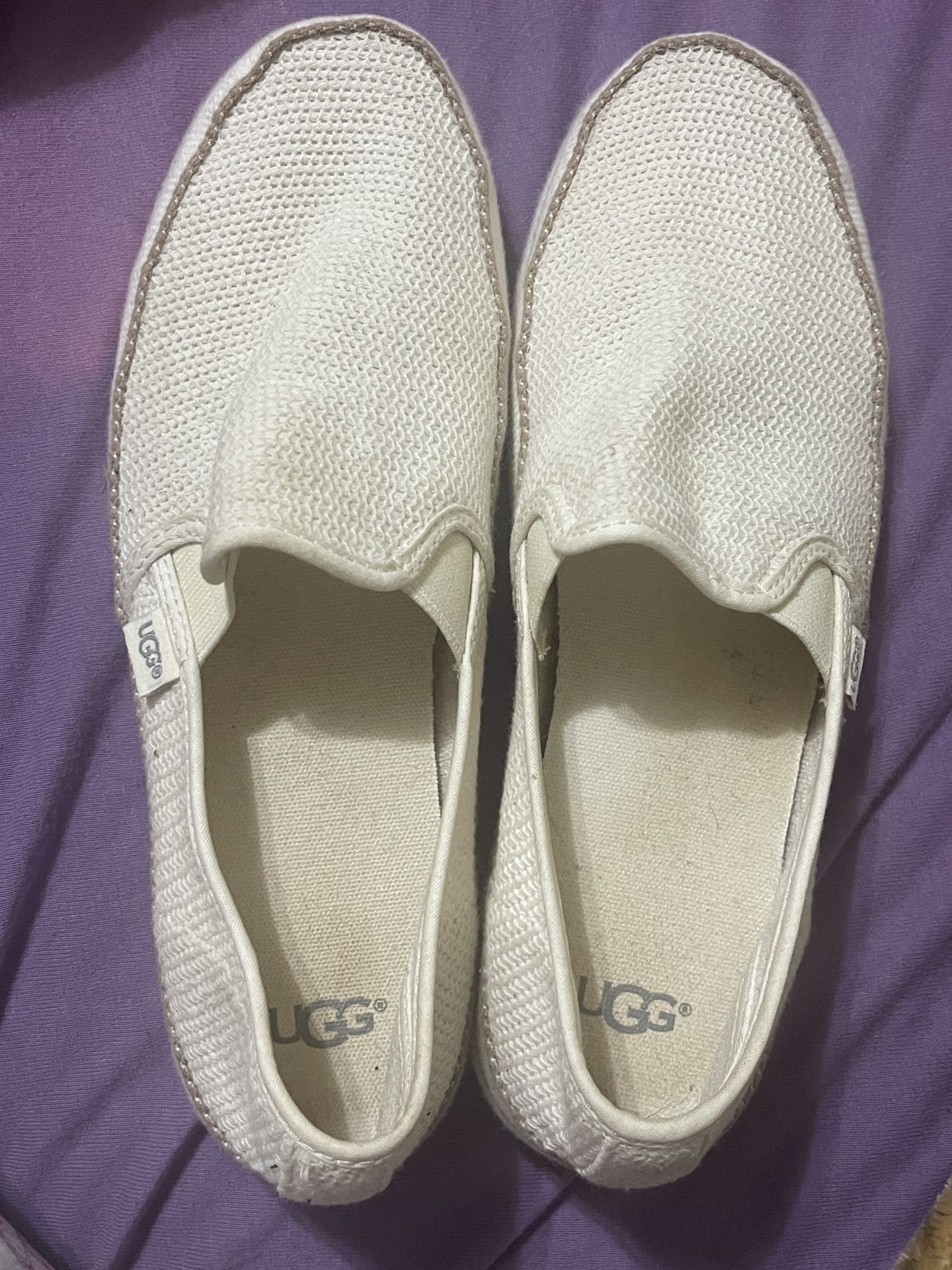 UGG Bren Slipons
