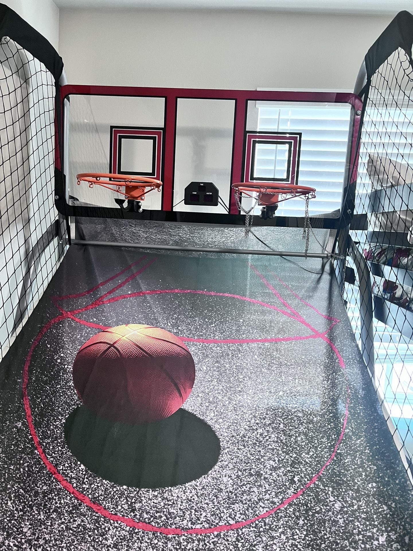 Indoor Basketball Hoop With 4 Balls 