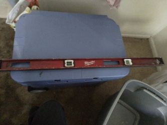 Milwaukee magnetic 4 foot level!!