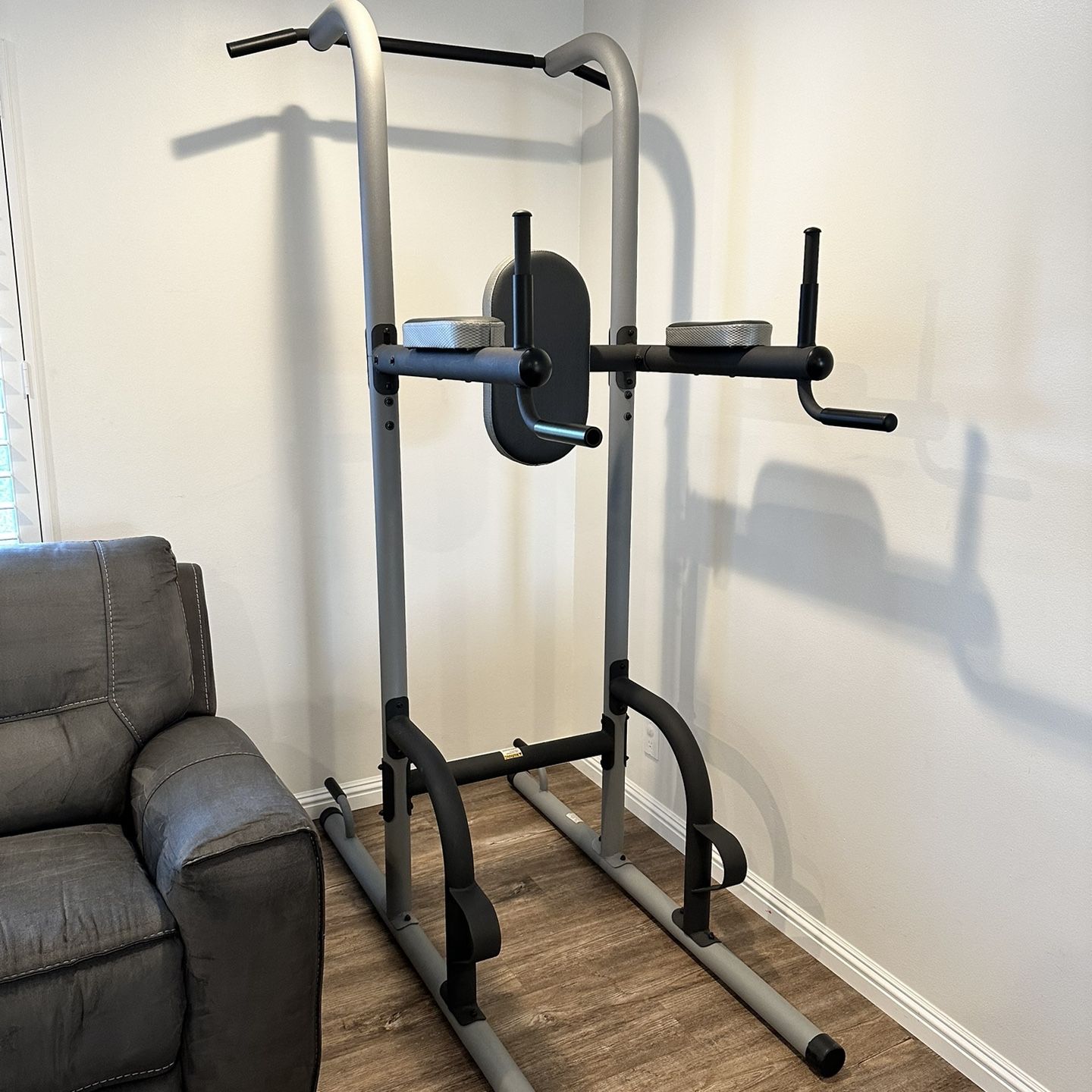 Proform XR 10.9 Deluxe Power Tower for Sale in Brea CA OfferUp