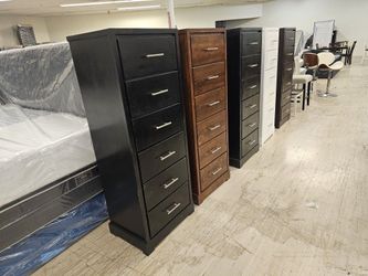 CHEST DRAWER SOLID WOOD SPECIALS FINANCING IS AVAILABLE IS VERY EASY TO QUALIFY NO CREDIT CHECK