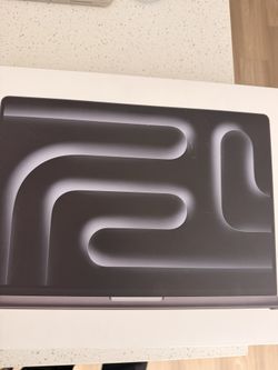 APPLE MACBOOK PRO M5 16INCH