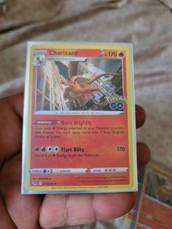 Charizard Holo Pokemon TCG: Pokemon Go -- NM