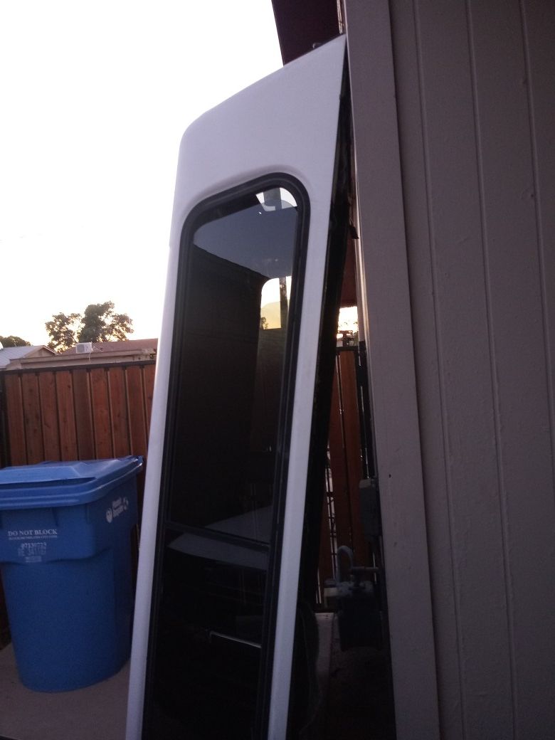 2003 Fiberglass Camper Shell for Chevy S10 Long Bed for Sale in Phoenix