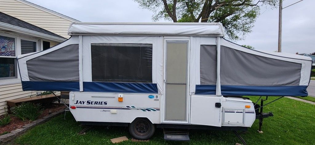 2005 Jayco Jaylight Pop-up Camper