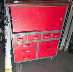 Rolling Tool Chest