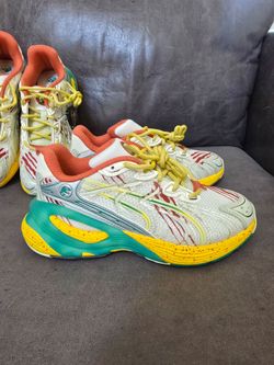 Puma Inverse Jurassic Park World Rebirth Big Kid 7/ Women 8.5 White Yellow Green.