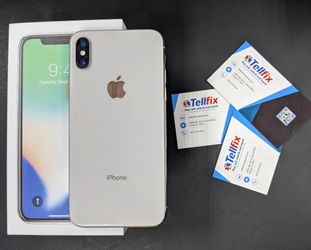 iPhone X. 64GB. Factory unlocked 🔓 Like new condition 🎁 With warranty 🧾