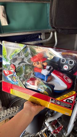 MarioKart Mario Anti-Gravity R/C Racer