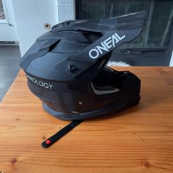 Women’s Dirt Bike Gear 