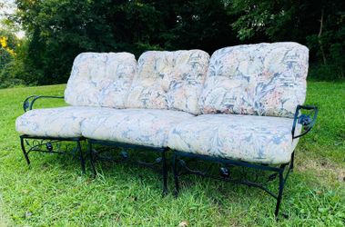 VINTAGE PATIO SET