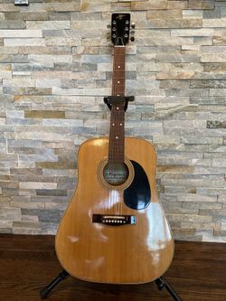 KINGSTON ACOUSTIC GUITAR 