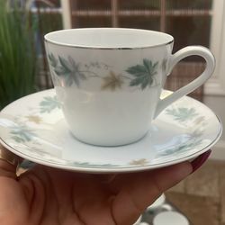 Rose China Japan 3311 Fantasy Tea Set