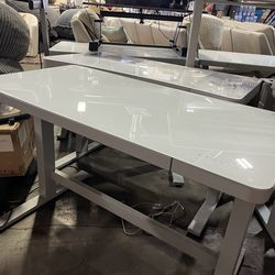 Standing desk - Height adjustable  149$