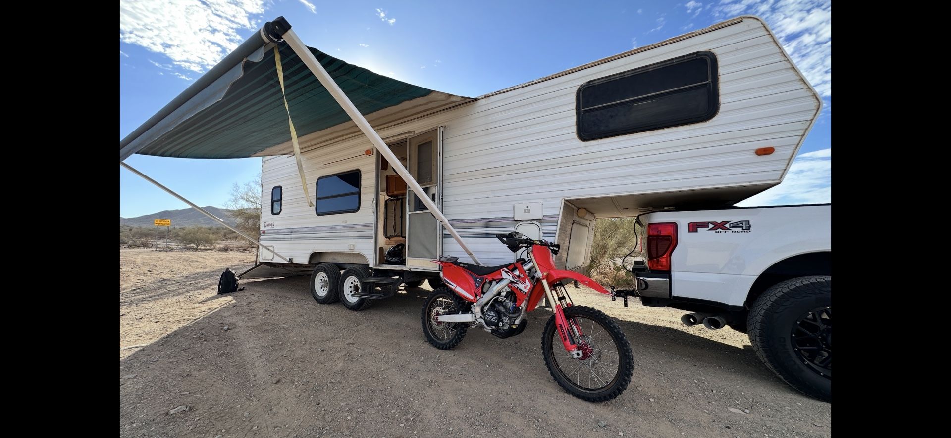 Dunes Toy Hauler 