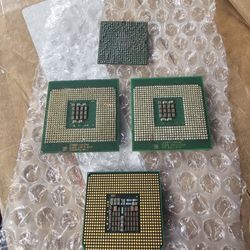 4 Computer CPUs, 3 Intel Xeon

Great deal come get 'em!