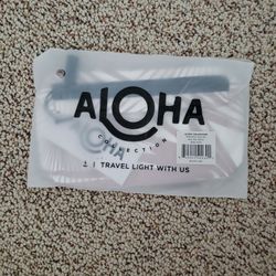 NWT Aloha Collection Mini pouch