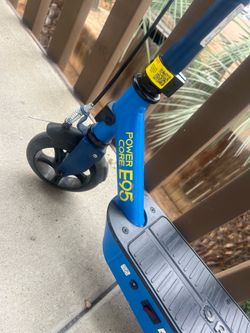 Kid’s electric scooter