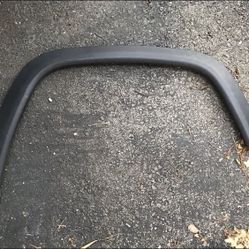 2022 JEEP COMPASS FRONT RIGHT PASSENGER SIDE FENDER FLARE MOLDING 