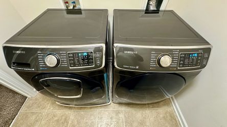 Samsung Front Load Electric Washer & Dryer Set – Black Stainless – Excellent Condition