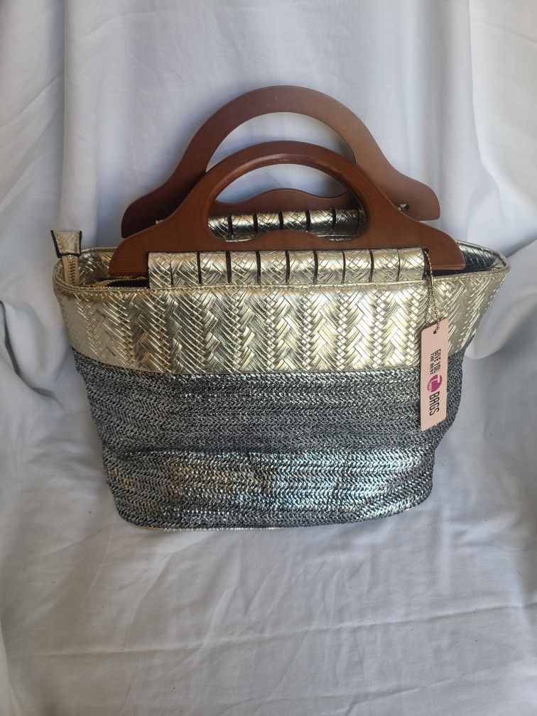 TINDER LEATHER
Tinder Gold and Silver Woven Top Handle Bag – Luxe Rustic Charm