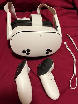 Meta Quest 3s 256 gig with Controllers