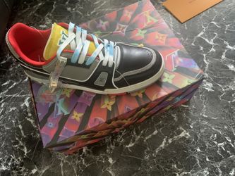 Louis Vuitton Sneakers