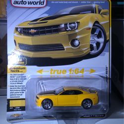 Auto World  Camaro SS
