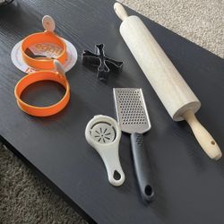 Kitchen supplies bundle