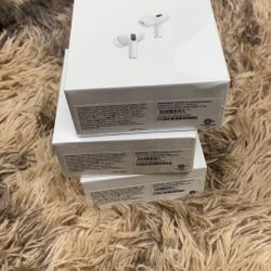 Apple Headphones Pro Gen 2
