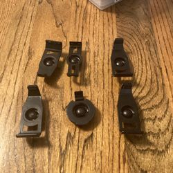 6 Garmin Clips