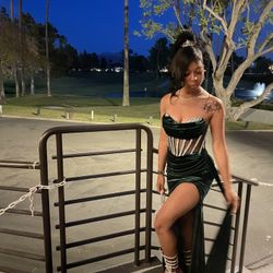 EMRALD GREEN PROM DRESS