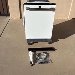 Cafe’ Dishwasher (White With Bronze handles)