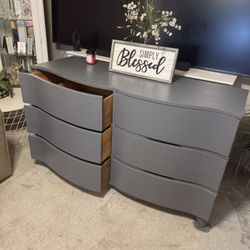 ✨✨GORGEOUS GRAY SOLID WOOD HEAVY 6 DRAWER DRESSER✨✨ DOVE TAILED DRAWERS