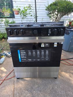 Bespoke 30 in. 5-Burner Smart Slide-In Gas Range in Stainless Steel with Air Sous Vide and Air Fry